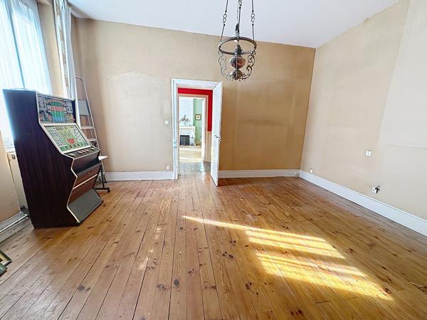 Toulousaine Montauban 4 chambres jardin arboré  grenier à vendre