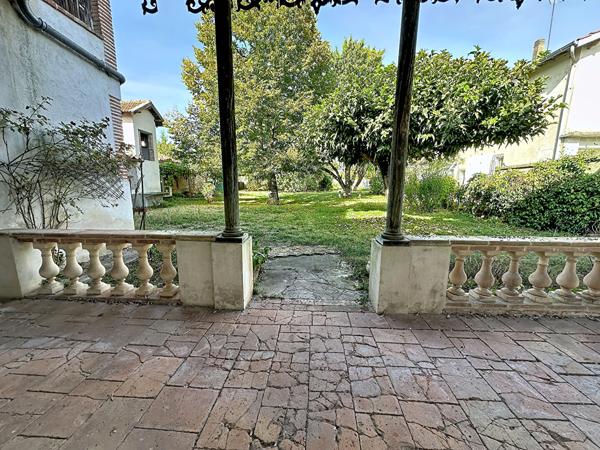 Toulousaine Montauban 4 chambres jardin arboré  grenier à vendre