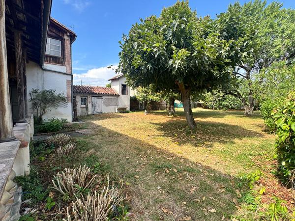 Toulousaine Montauban 4 chambres jardin arboré  grenier à vendre