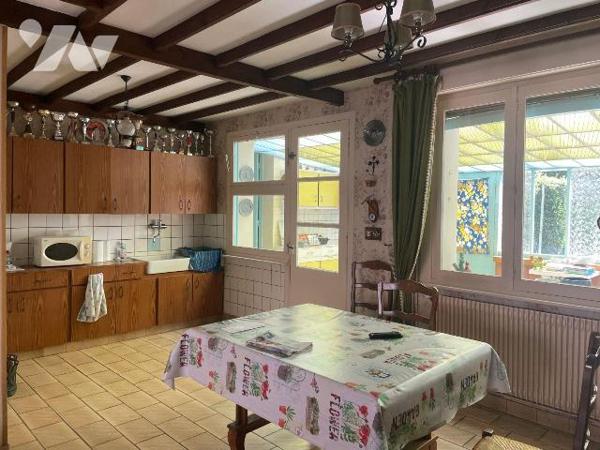 EN EXCLUSIVITE A VENDRE à BAILLEUL dans le NORD (59) : MAISON DE VILLE PROCHE CENTRE-VILLE AVEC...