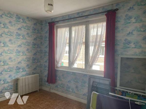 EN EXCLUSIVITE A VENDRE à BAILLEUL dans le NORD (59) : MAISON DE VILLE PROCHE CENTRE-VILLE AVEC...