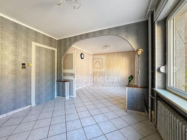 Maison au centre de Chatel Saint Germain