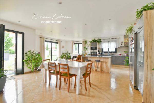 Maison de plain pied, à vendre 3 chambres