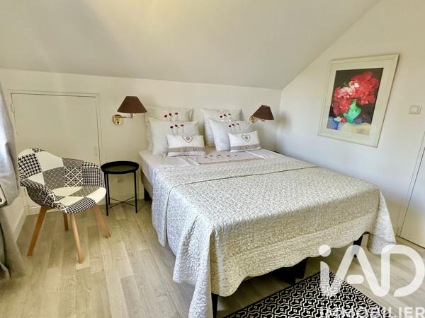 Maison à vendre 9 pièces 202 m² Saint-Yrieix-la-Perche