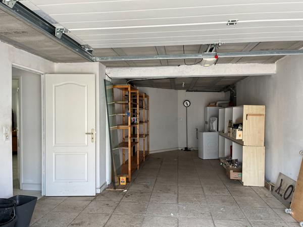 A vendre Maison avec 2 garages à Perigueux  24000