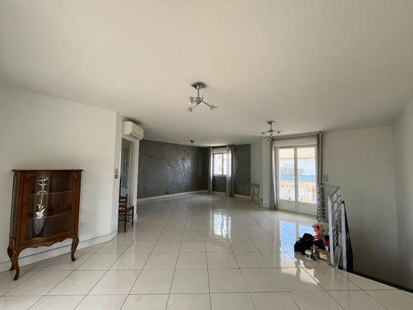 A vendre Maison avec 2 garages à Perigueux  24000