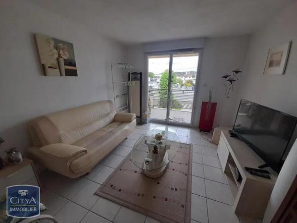 Appartement à louer 2 pièces 56.09m²