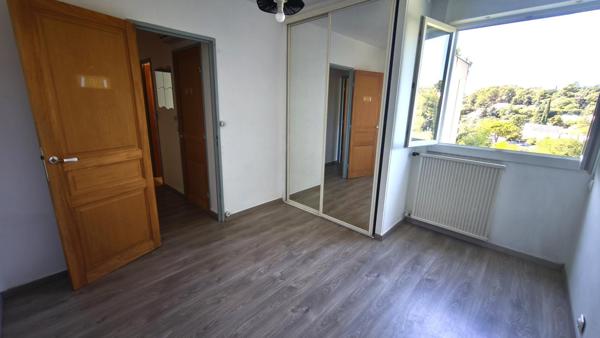 Appartement T4 - 72 m² dans APT