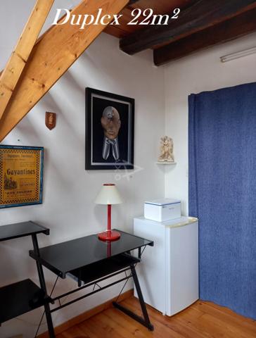 IMMEUBLE AVEC LOCAL COMMERCIAL PLEIN CENTRE