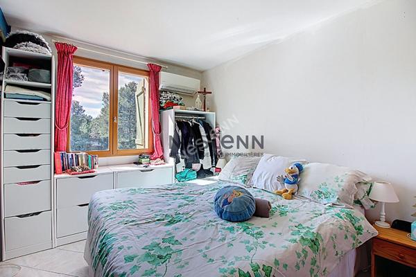 Maison familiale avec double habitation, piscine et grand jardin