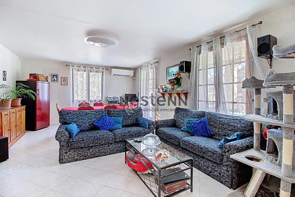 Maison familiale avec double habitation, piscine et grand jardin