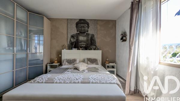 Maison à vendre 5 pièces 175 m² Morières-lès-Avignon