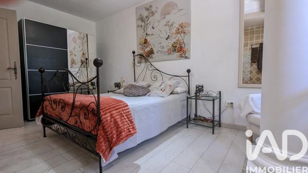 Maison à vendre 5 pièces 175 m² Morières-lès-Avignon