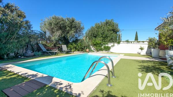 Maison à vendre 5 pièces 175 m² Morières-lès-Avignon