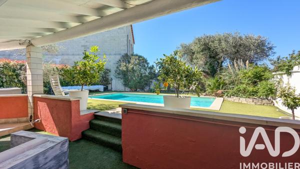 Maison à vendre 5 pièces 175 m² Morières-lès-Avignon