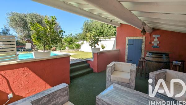 Maison à vendre 5 pièces 175 m² Morières-lès-Avignon