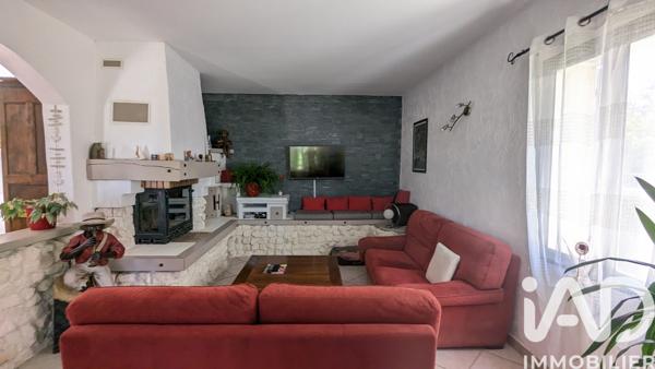 Maison à vendre 5 pièces 175 m² Morières-lès-Avignon