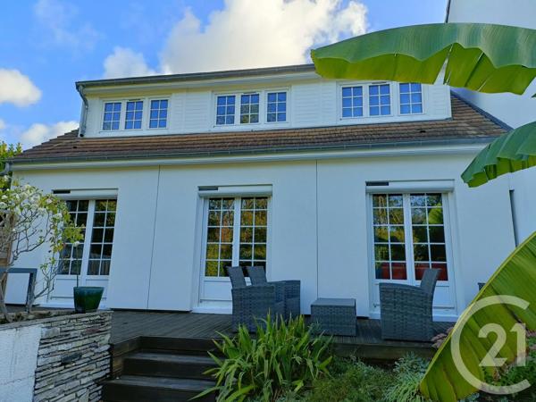 Appartement F6 à vendre  6 pièces - 122,90 m 2   ST GERMAIN EN LAYE  - 78