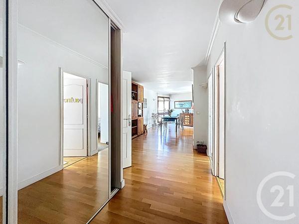 Appartement F6 à vendre  6 pièces - 122,90 m 2   ST GERMAIN EN LAYE  - 78