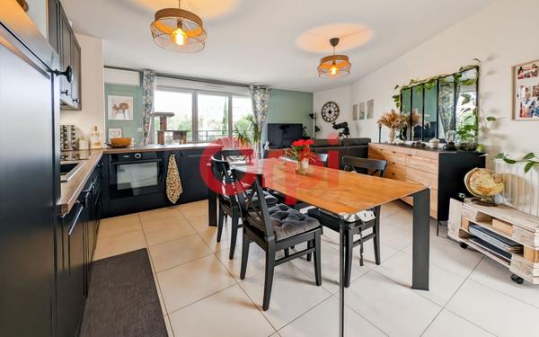 Appartement à vendre    3 pièces • 75,43 m2 Toulon