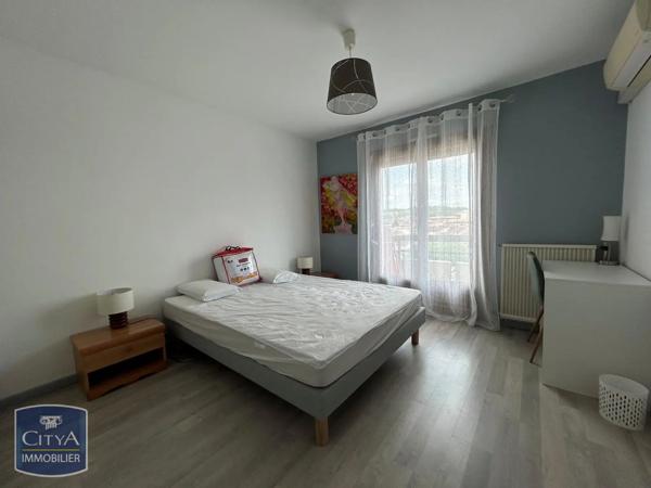 Appartement à louer 3 pièces 71.74m² Agen (47000)