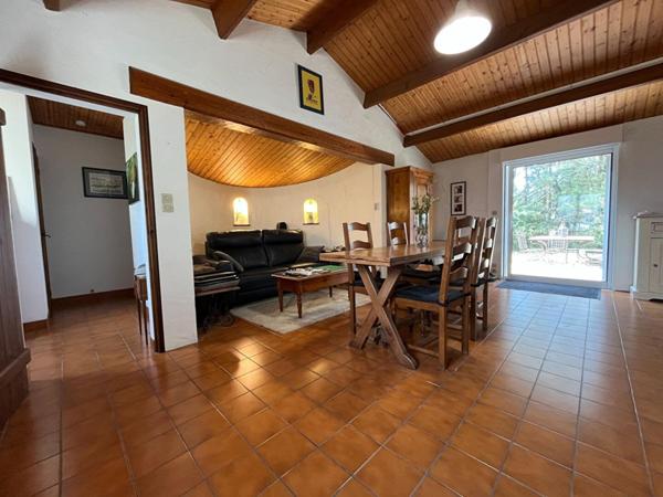 Maison à SAINT-HILAIRE-DE-RIEZ, 85270 - 4 pièces 108m²