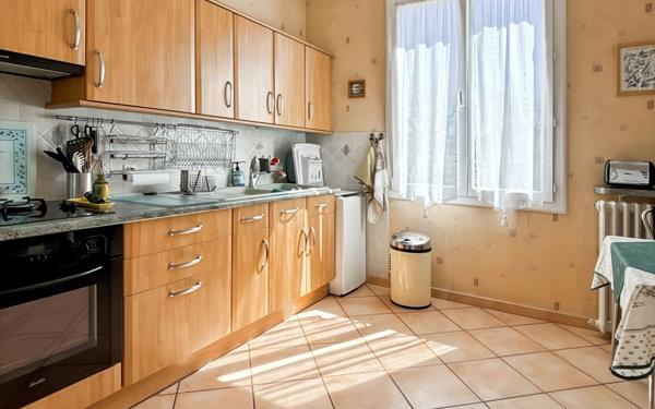 Maison à vendre    4 pièces • 105,15 m2 Château-Arnoux-Saint-Auban