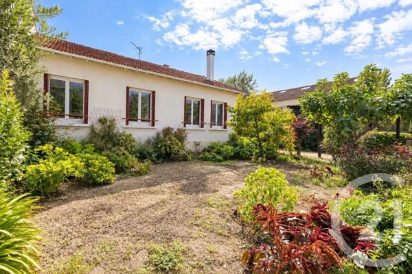 Maison à vendre  4 pièces - 58,30 m 2   CHOISY LE ROI  - 94