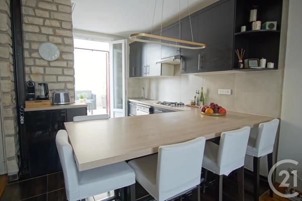 Maison à vendre  4 pièces - 58,30 m 2   CHOISY LE ROI  - 94