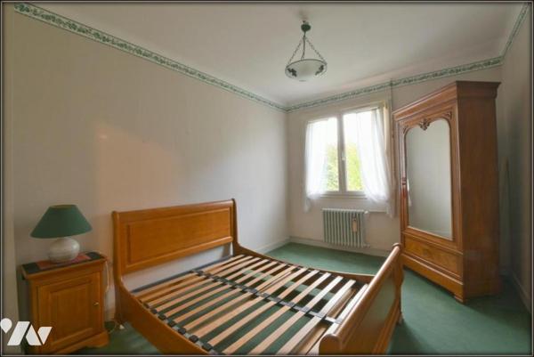 MAISON 5 CHAMBRES LE RHEU CENTRE JARDIN  GARAGE