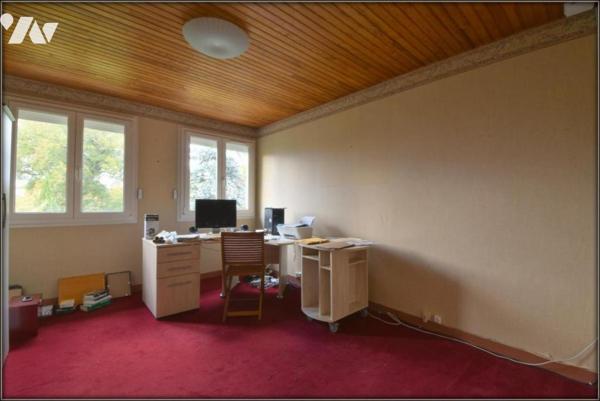 MAISON 5 CHAMBRES LE RHEU CENTRE JARDIN  GARAGE