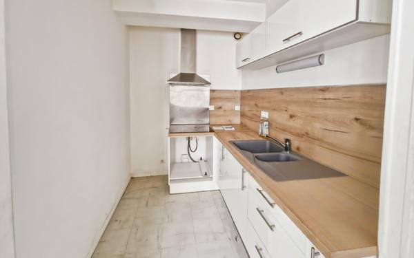 Appartement à vendre    2 pièces • 48,30 m2 Forcalquier