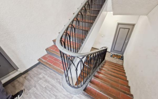 Appartement à vendre    2 pièces • 48,30 m2 Forcalquier