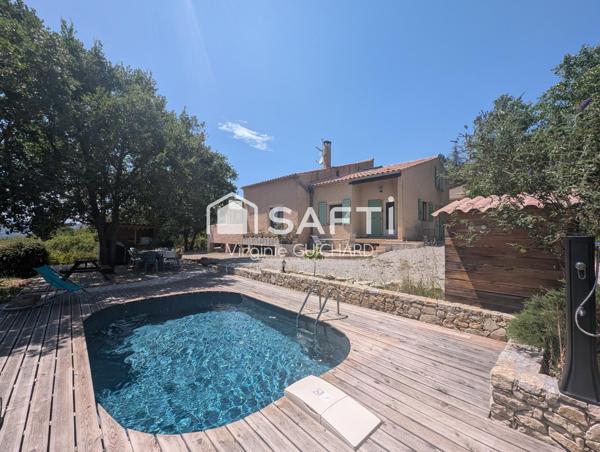 Villa d'architecte 136 m² AIGLUN (04)