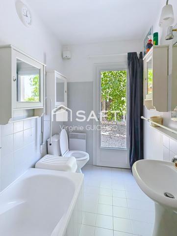 Villa d'architecte 136 m² AIGLUN (04)