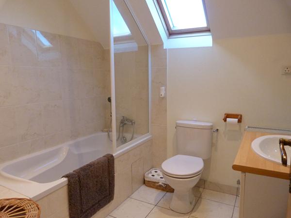 Pavillon - 3 chambres- grand jardin , Ombree d anjou Pavillon - 3 chambres- grand jardin , Ombree d anjou