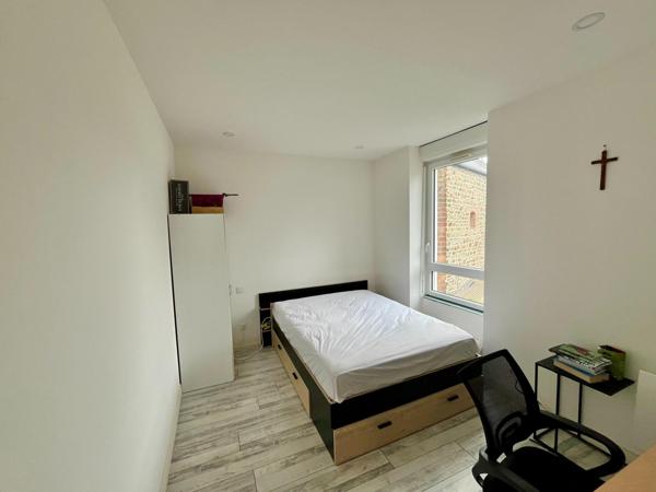 Maison à FOUGERES, 35300 - 5 pièces 94m²