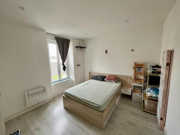 Maison à FOUGERES, 35300 - 5 pièces 94m²