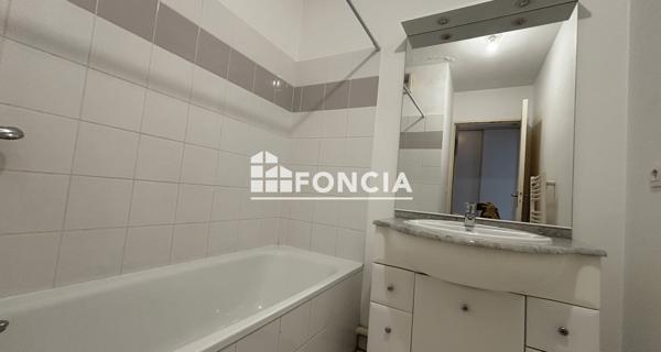 Location Appartement 3 pièces 64.75 m² - Pau 64000