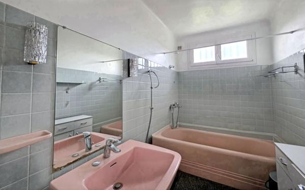 Maison à vendre    5 pièces •  Triel-sur-Seine