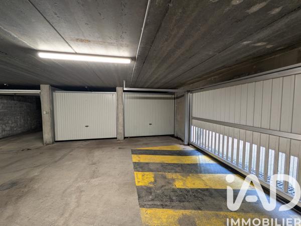 Appartement à vendre 4 pièces 95 m² Villeneuve-lès-Avignon