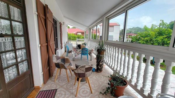 Maison T6  secteur Robert proche centre co. Océanis