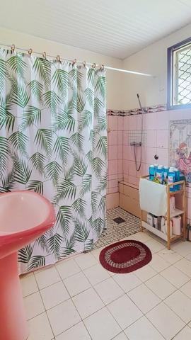 Maison T6  secteur Robert proche centre co. Océanis