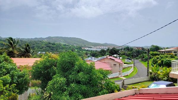 Maison T6  secteur Robert proche centre co. Océanis