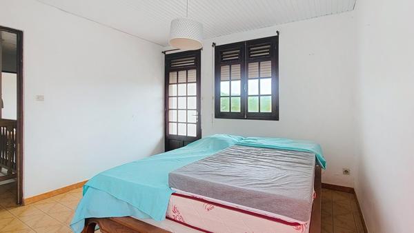 Maison T6  secteur Robert proche centre co. Océanis