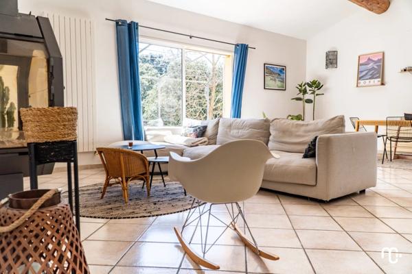 Location Villa 4 pièces 128 m2 à Pourrières