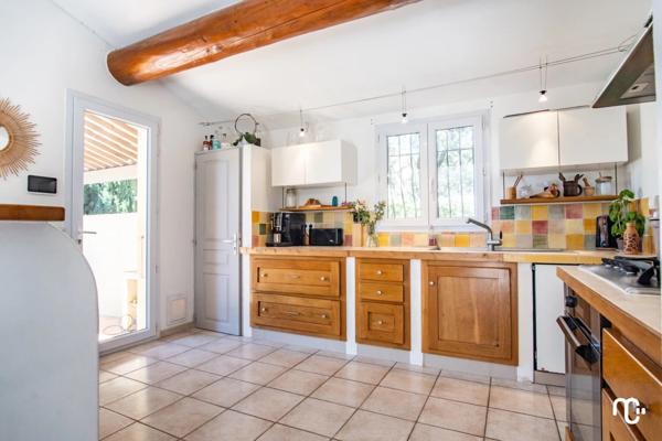 Location Villa 4 pièces 128 m2 à Pourrières