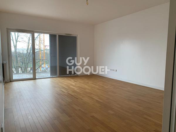 Appartement 4 pièce(s) de 103 m2 avec balcon