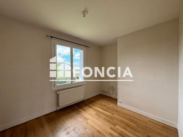 Location Maison 5 pièces 77.1 m² - 42 RUE DES FLANDRES Blois 41000