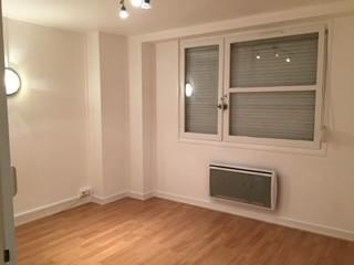 Exclusivité logéhome : immeuble avec 5 appartements et garage 100m2 libre, proche gare